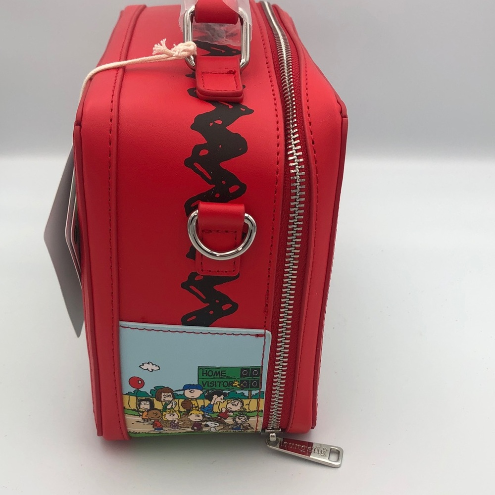 Snoopy Loungefly Peanuts Celebration Bag Charlie Brown Red - Picture 7 of 15
